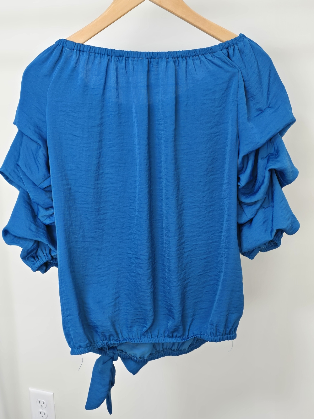 Vince Camuto Teal Blue Ruffle-Sleeve Off-Shoulder Blouse - Picture 3 of 3